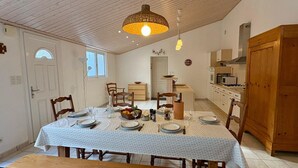 Dining - Spacious house in forest near beach for 7 people (Saint-Jean-de-Monts)