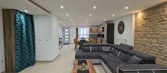 Elegant cottage with garden, near Luxembourg, Nancy, Metz