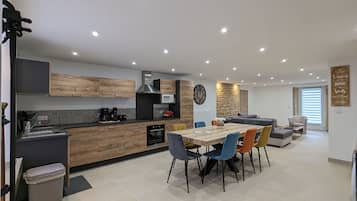 Fridge, microwave, dishwasher