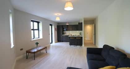 Charming 2-bed Apartment in Dublin's Countryside