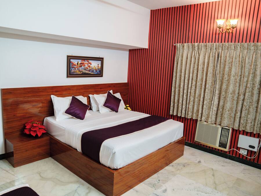 Escrivaninha, espaço de trabalho para notebook, Wi-Fi de cortesia