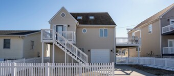 New For 2025! Spacious Home Located Bayside, just 3 Blocks To The Beach