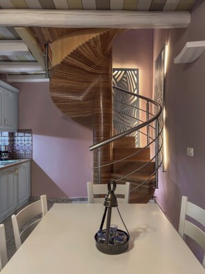 Classic Apartment | Living area | TV - Vetus Oppidum Boutique Guesthouse (Chania)