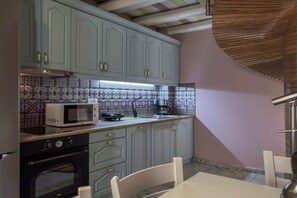 Classic Apartment | Private kitchen