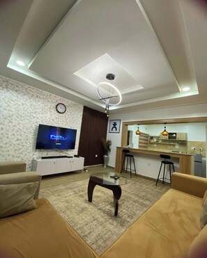 Family Apartment, Balcony, City View | Living area