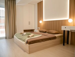 2 chambres, fer et planche à repasser, lit de bébé portatif, Wi-Fi