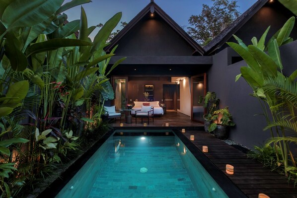 Outdoor pool - Mayaloka Villas Ubud (Ubud)
