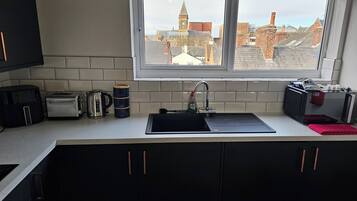 Apartment | Private kitchen | Fridge, microwave, oven, stovetop