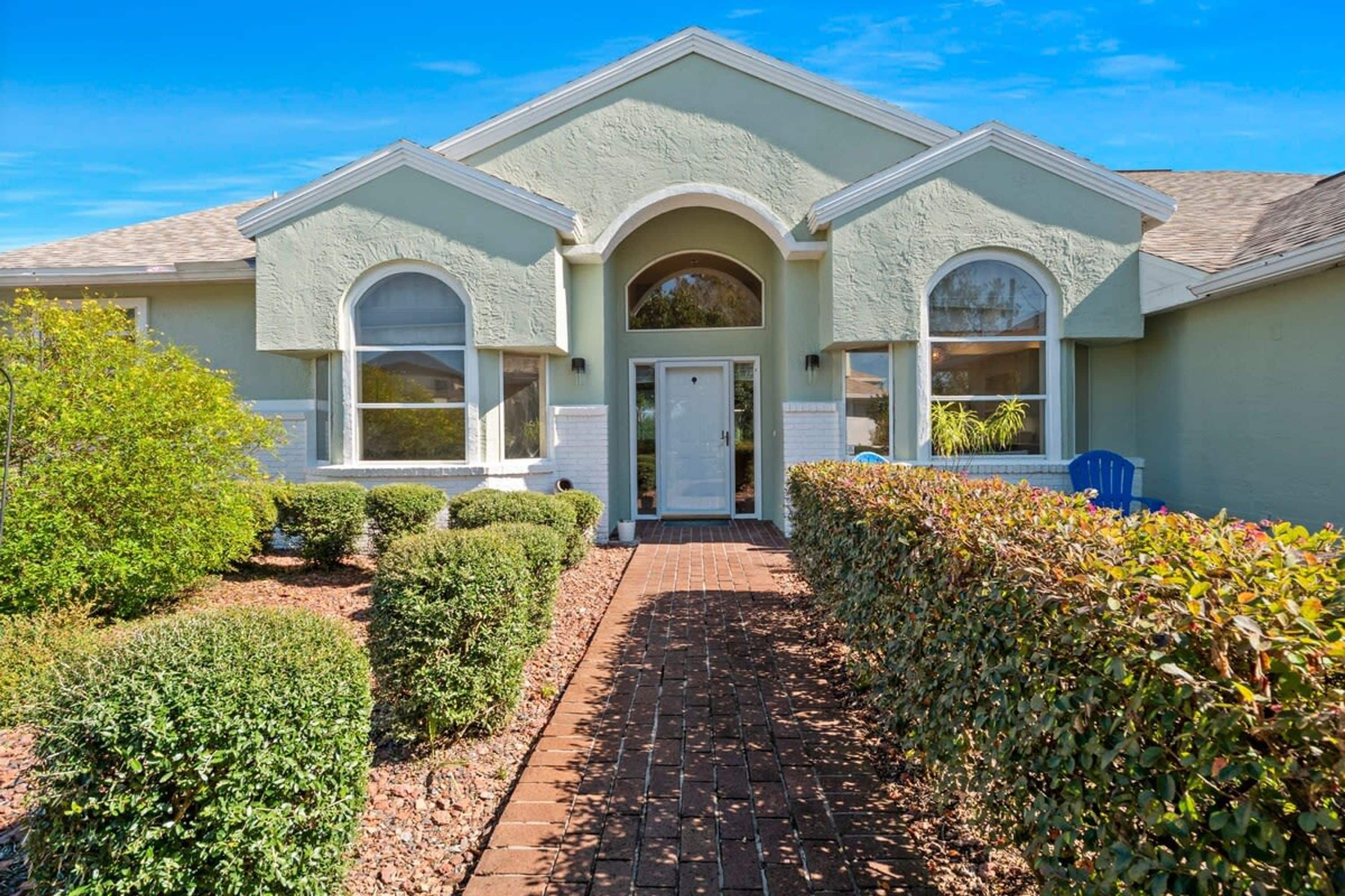 House | 4 bedrooms, desk, high-speed internet