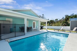 House | 3 bedrooms, Internet - Beach Home w Heated Pool Free Golf Cart (Palm Coast)
