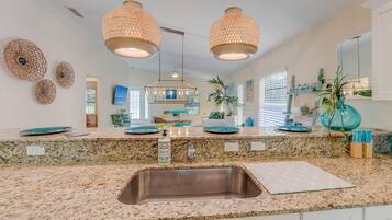 House | 3 bedrooms, Internet