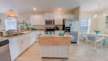 House | 3 bedrooms, Internet