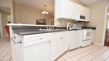 House | 3 bedrooms, Internet