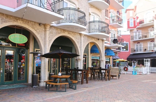 Perfect Paradise Vacation in Tranquility - Salt Water Pool