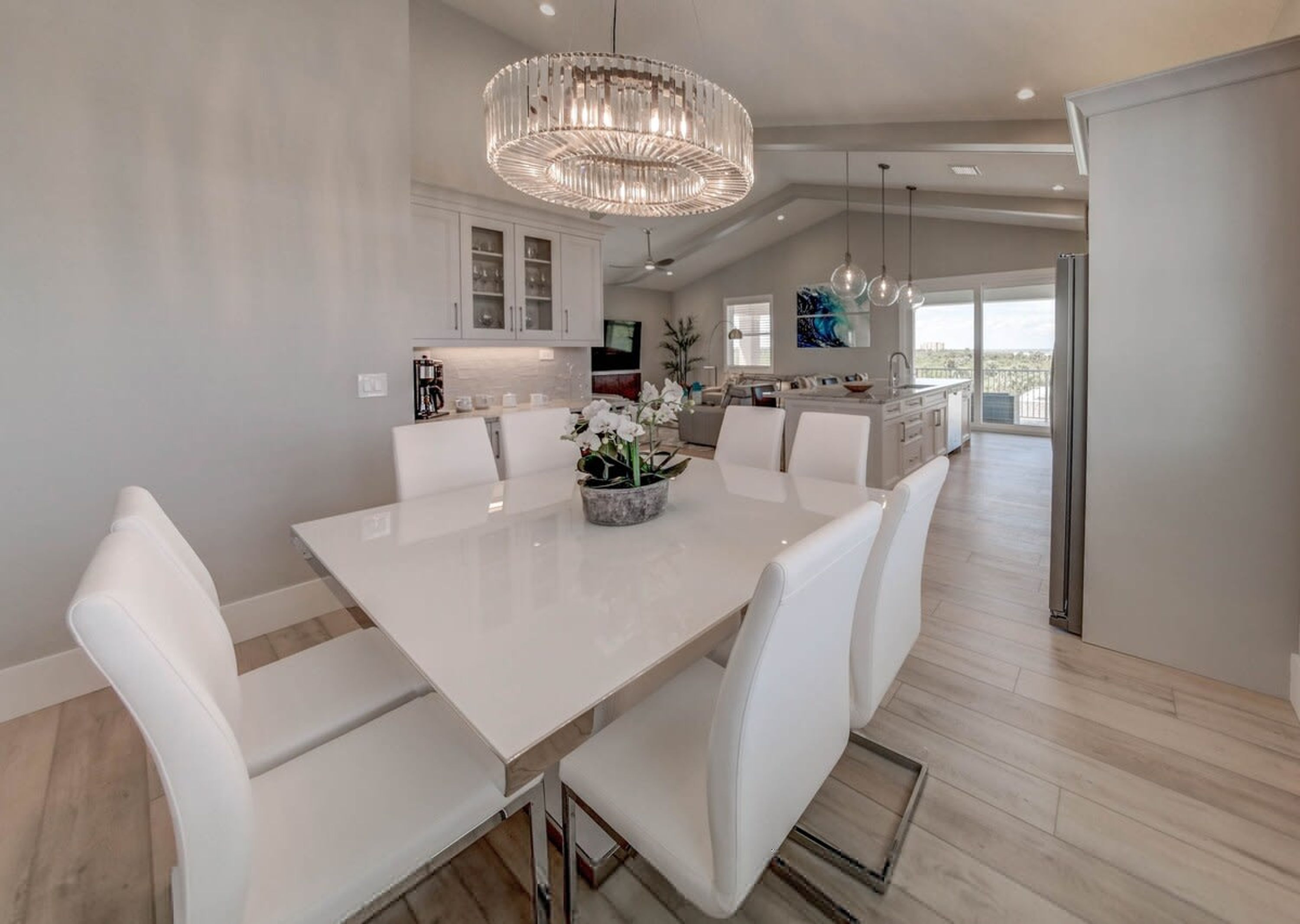 House | 5 bedrooms, Internet