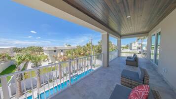 House | 5 bedrooms, Internet