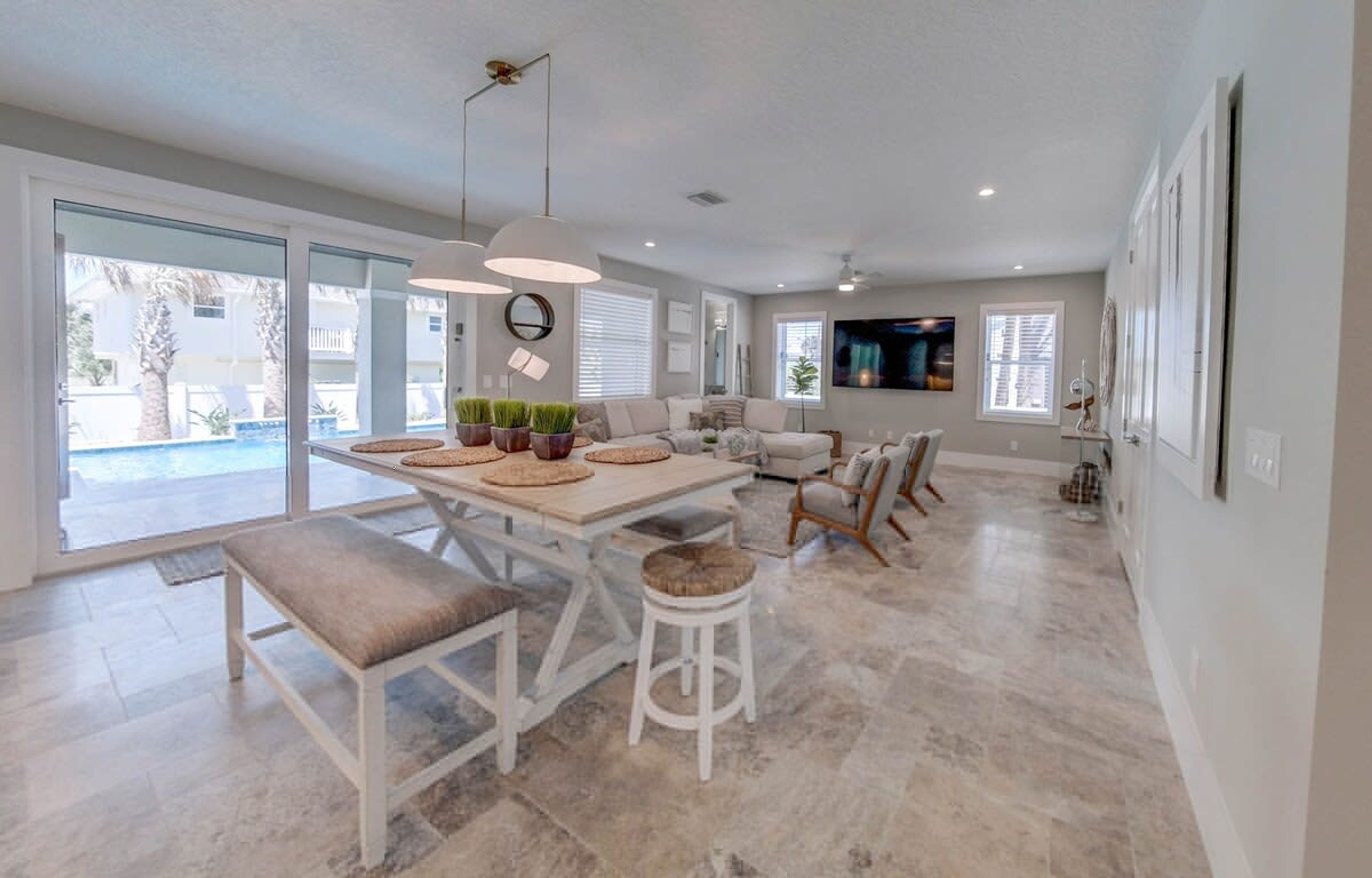 5 habitaciones y acceso a internet 