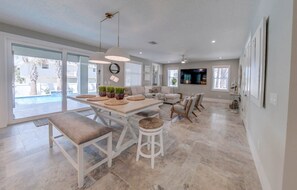 House | 5 bedrooms, Internet