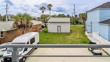 2 habitaciones y escritorio