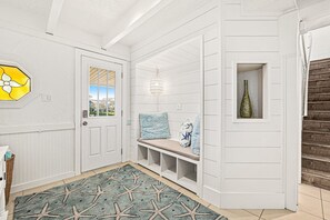 House - Pelican Beach Private Ocean Front Beach House- Sleeps 10 Bring Your Surf Boards (Palm Coast)