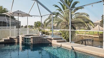 House | 4 bedrooms, Internet