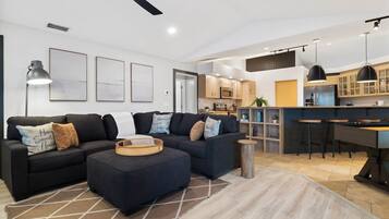 House | 4 bedrooms, Internet