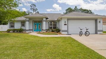 Talo, esteetön | 3 makuuhuonetta, työpöytä, internet