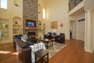 5 habitaciones y acceso a internet 