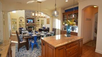 House, Accessible | 5 bedrooms, Internet