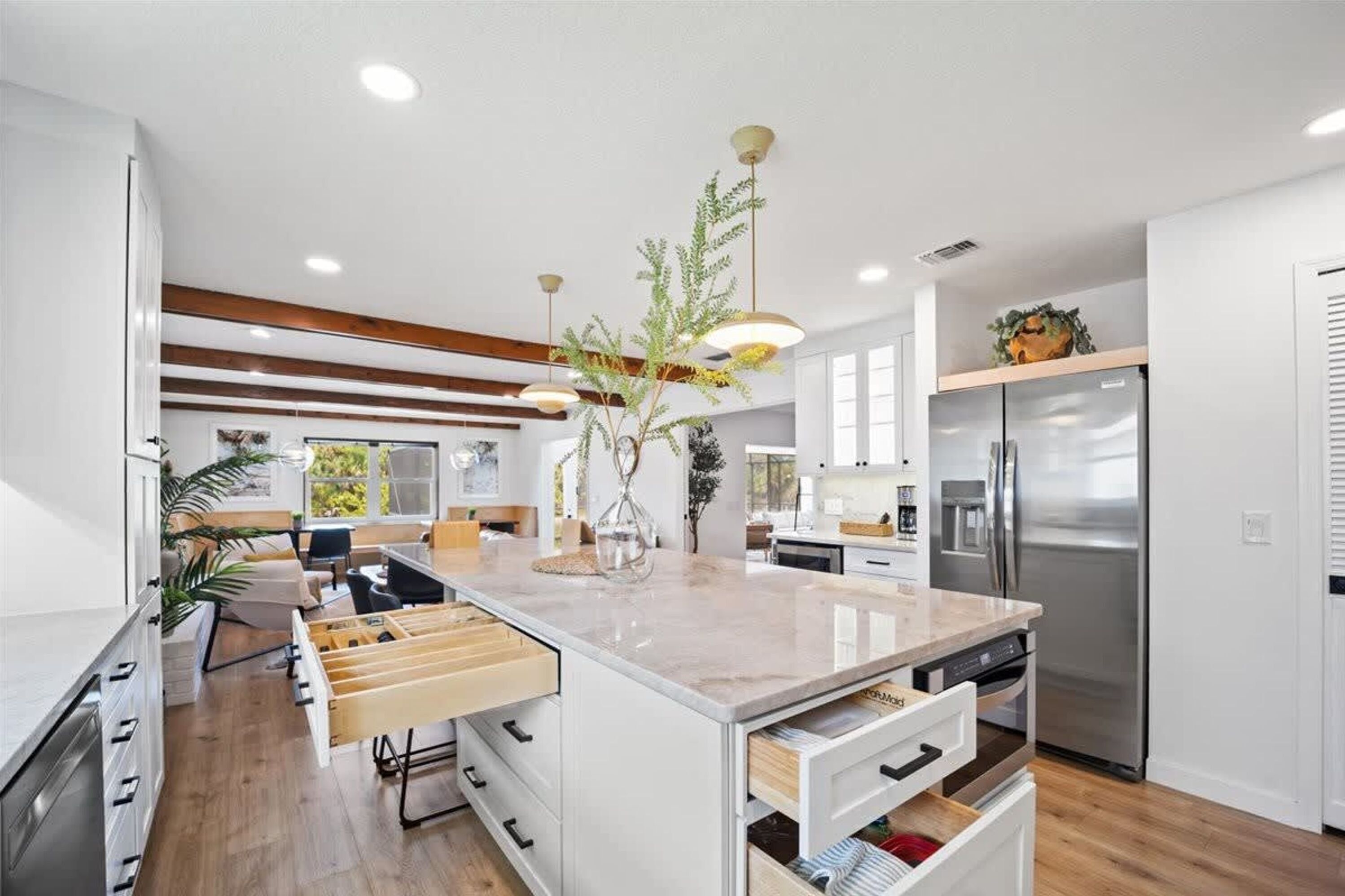 House | 4 bedrooms, Internet