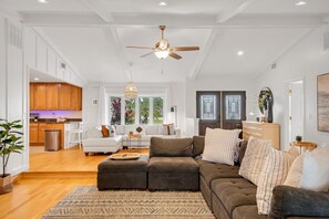 House | 3 bedrooms, Internet - Saltwater Canal Home Heated Pool 3 2 2 Gorgeous Pets Welcome (Palm Coast)