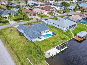House - Waterside Pool Paradise (Palm Coast)