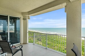 Apartment | 2 bedrooms, Internet - Oceanview Top-floor Penthouse in Surf Club Beach Pool Access (Palm Coast)