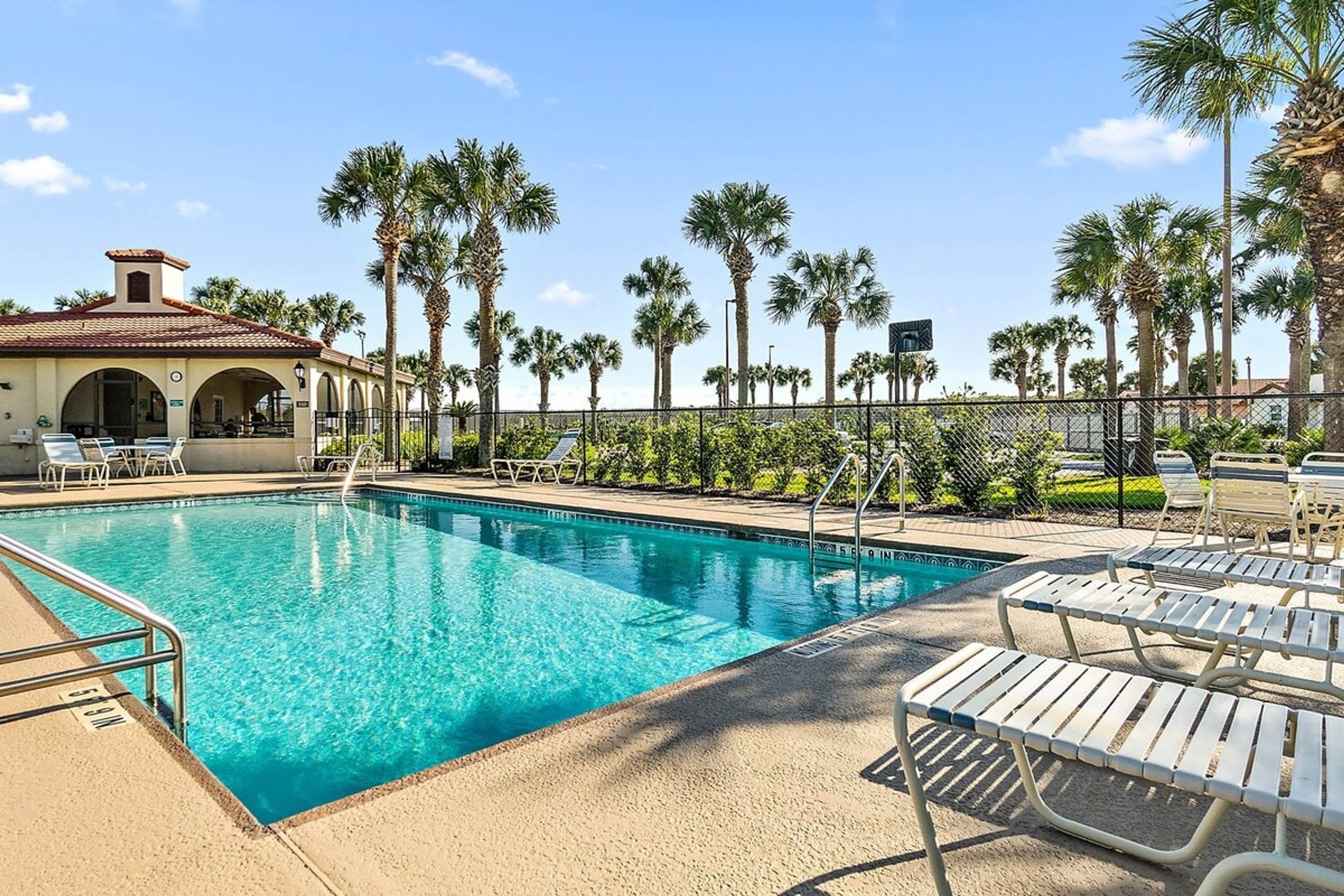 Apartment | 2 bedrooms, Internet