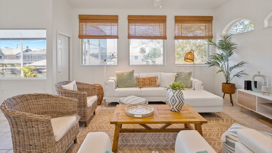 Casa Coral- Heated Infinity Pool Canal Home