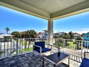 House | 4 bedrooms, Internet - Seabliss Steps to the Beach Pool Home 4 4 5 new (Palm Coast)