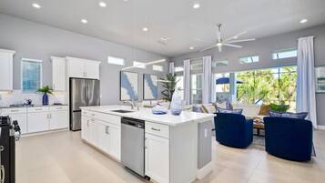 House | 4 bedrooms, Internet