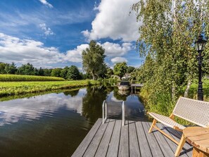 Property grounds - Beautiful private villa for 6 people with pool, WIFI, TV and patio (Vlagtwedde)