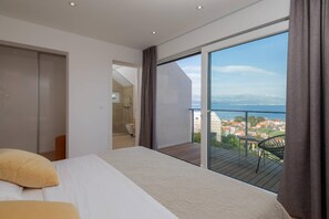 4 عدّة غرف نوم