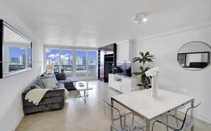 Télévision, espaces bureaux