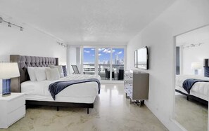 1 bedroom, desk, iron/ironing board, WiFi