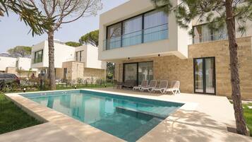 公寓 | 4 間睡房