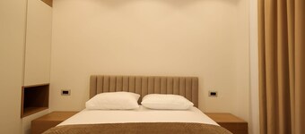 Sanpietro Vacation Deluxe Villa