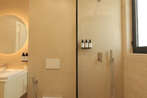 House, Smoking | 4 bedrooms - Sanpietro Vacation Deluxe Villa (Ishëm)