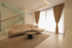 4 bedrooms - Sanpietro Vacation Deluxe Villa (Ishëm)