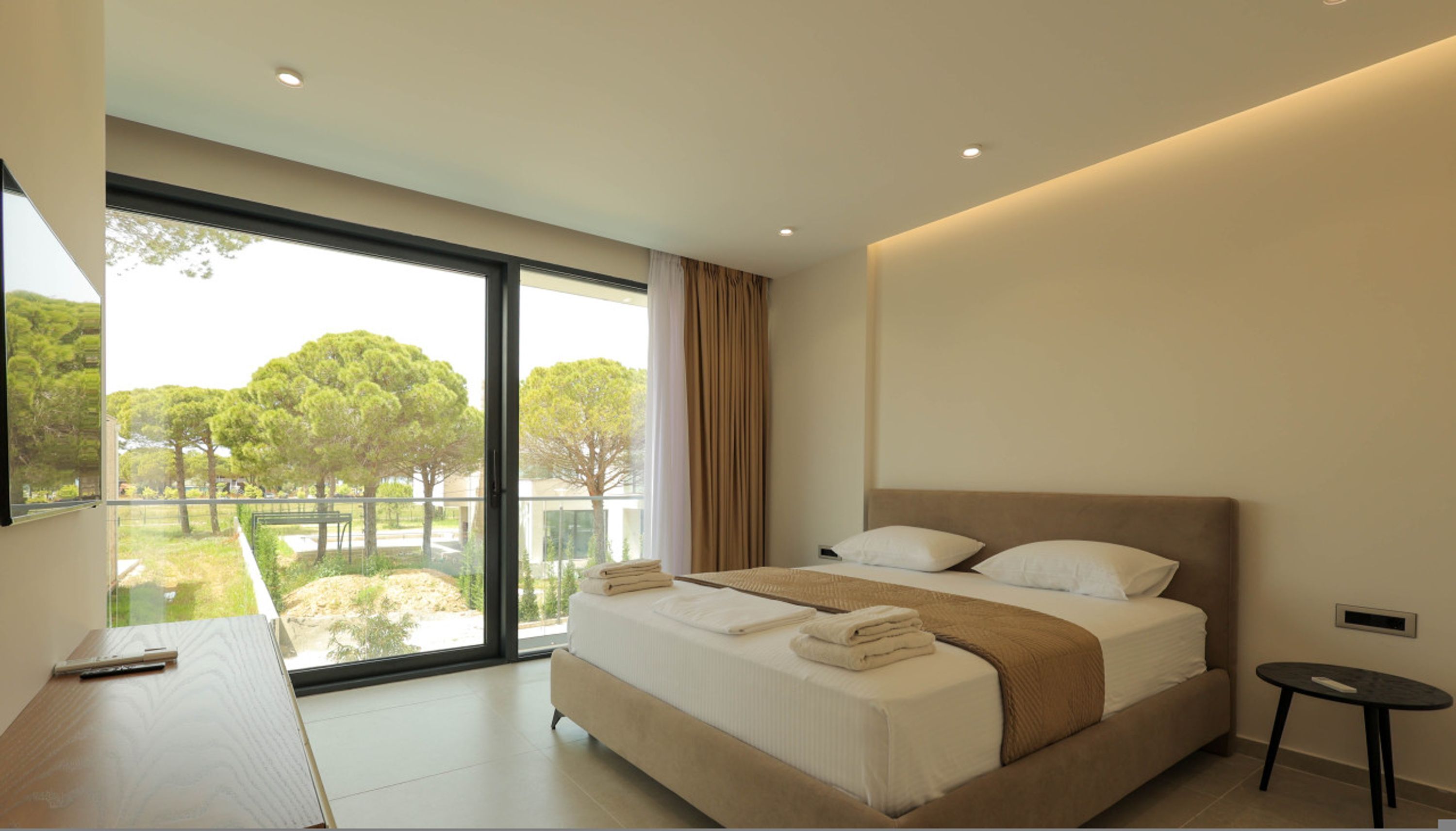 House | 4 bilik tidur 