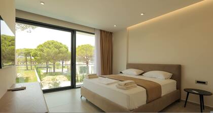Sanpietro Vacation Deluxe Villa