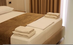 Apartment | 4 bedrooms - Sanpietro Vacation Deluxe Villa (Ishëm)