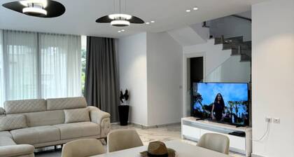 Sanpietro Vacation Villa 003