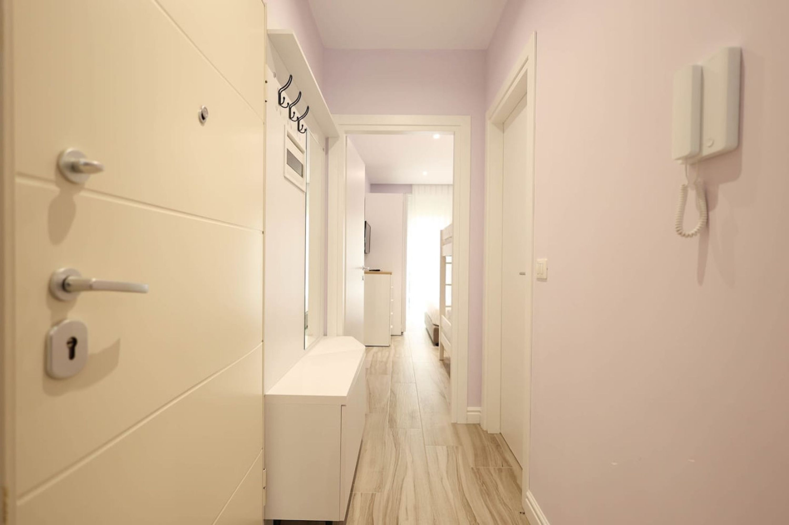 House | 1 bedroom